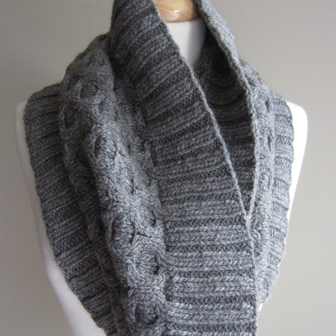 Fashion Forward Cowl - Leah Michelle Designs